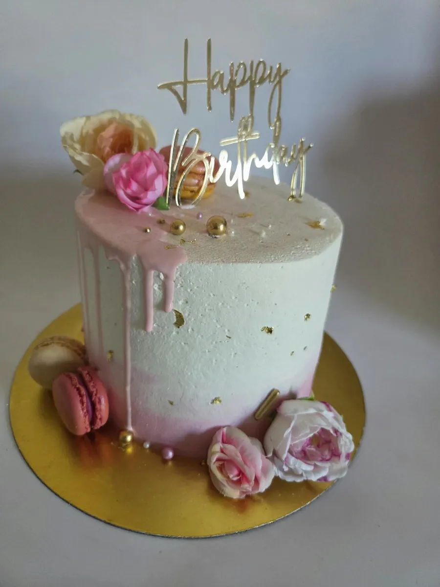 Floral cake
